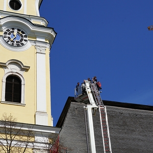Pressekonferenz und Segnung Basilikadach
