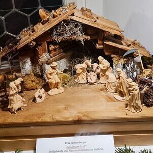 'Stallkrippe' aus Südtirol um 2000